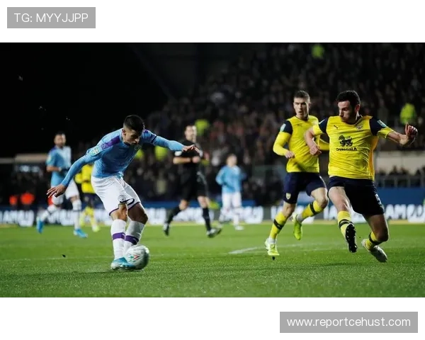 哈德斯菲尔德俱乐部宣布新任主教练上任并公布未来发展规划 哈德斯菲尔德俱乐部宣布新任主教练上任并公布未来发展规划