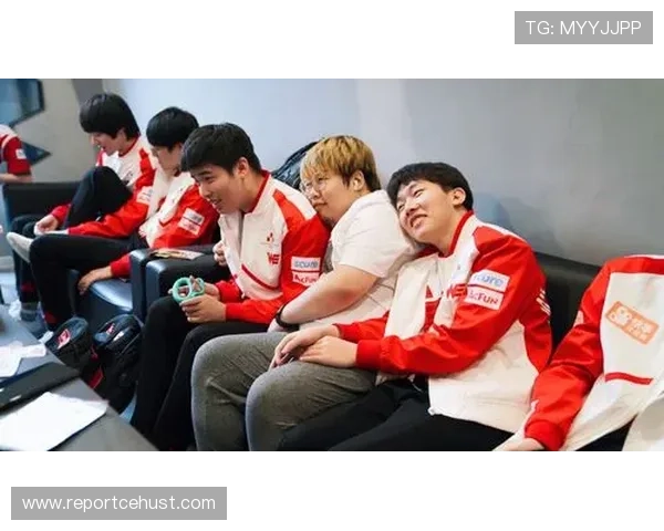 全球电竞格局重塑多家俱乐部宣布重组阵容备战新赛季赛事即将开打 全球电竞格局重塑多家俱乐部宣布重组阵容备战新赛季赛事即将开打