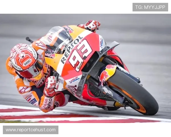 全面聚焦MotoGP赛场最新动态呈现速度激情精彩瞬间全景展露 全面聚焦MotoGP赛场最新动态呈现速度激情精彩瞬间全景展露