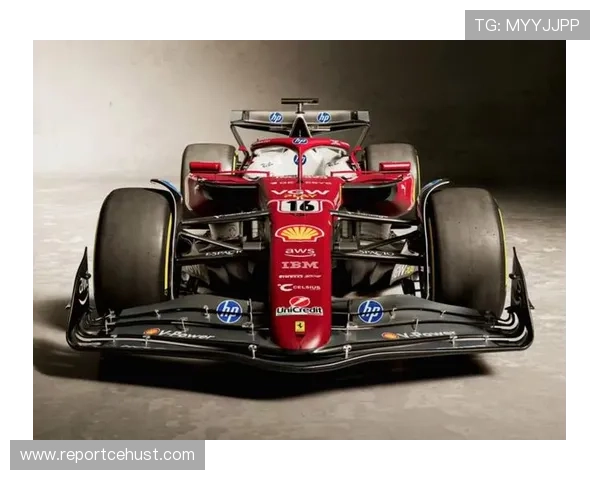 F1收官战前夕:阿布扎比三车手争冠,2026赛季新规则与新车队重塑格局 F1收官战前夕:阿布扎比三车手争冠,2026赛季新规则与新车队重塑格局