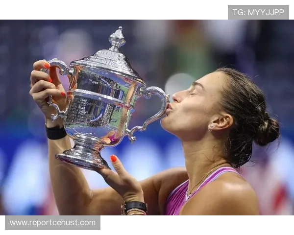 网球赛季精彩纷呈：大满贯冠军争夺激烈新星崭露头角